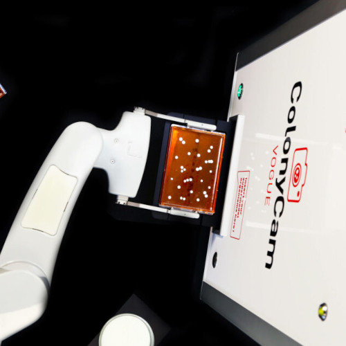 Robot arm with ColonyCam